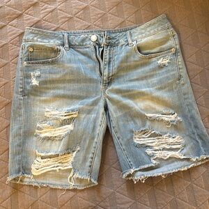 NWOT American eagle high waistband jean shorts